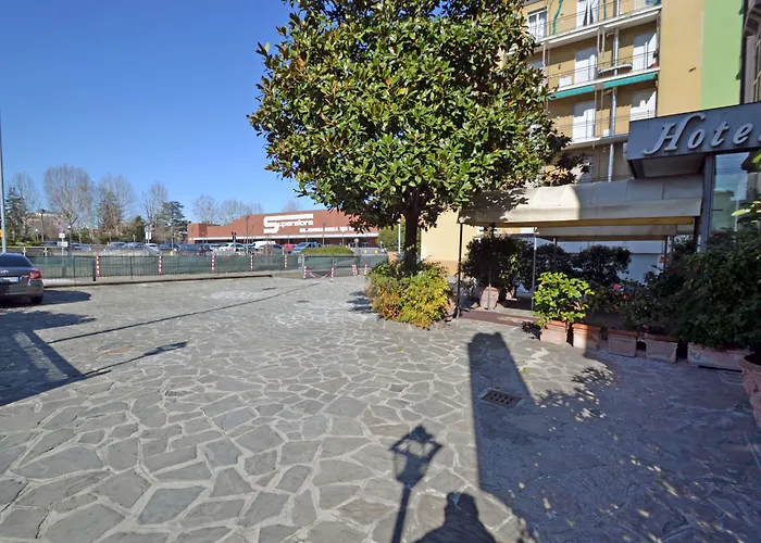 Hotel Residence 3* Parma